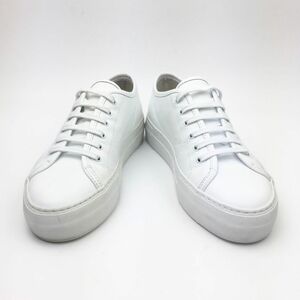 COMMON PROJECTS Tournament Low Sneaker sz 5